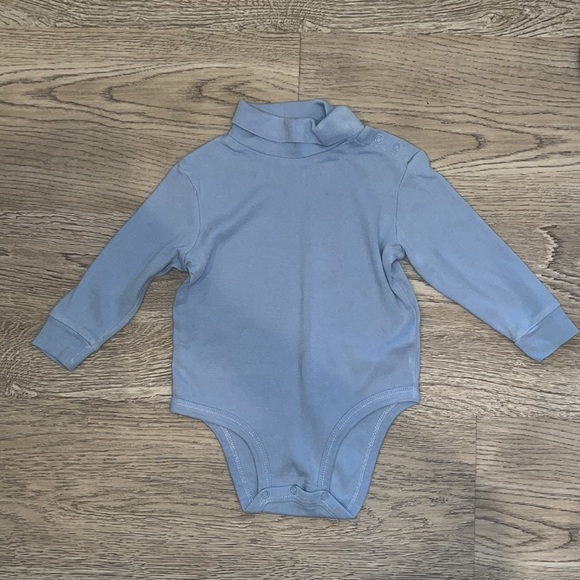 Bundle of three 18mo onesies - Picture 4 of 5